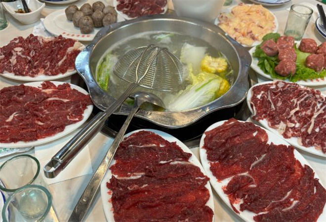 牛員外潮汕牛肉火鍋