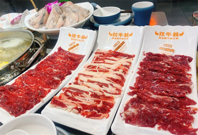 炊牛翁潮汕鮮牛肉火鍋 炊牛翁潮汕鮮牛肉火鍋