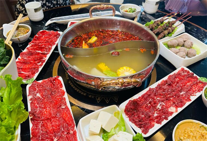 牛幫主汕頭牛肉火鍋加盟