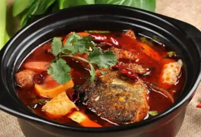 鑫洪福砂鍋麻辣燙 鑫洪福砂鍋麻辣燙