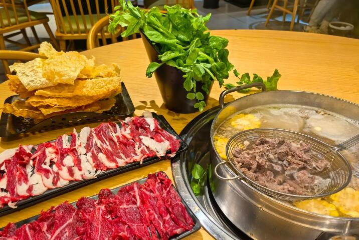 牛員外潮汕牛肉火鍋加盟 牛員外潮汕牛肉火鍋加盟