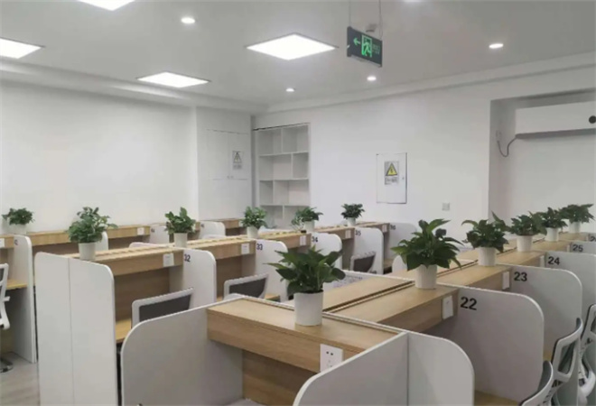 睿智遠AI自習(xí)室