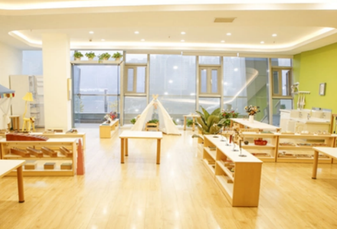 哈尼熊早教加盟