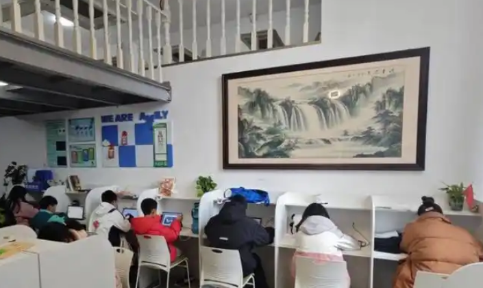 星河智慧ai自習(xí)室 星河智慧ai自習(xí)室