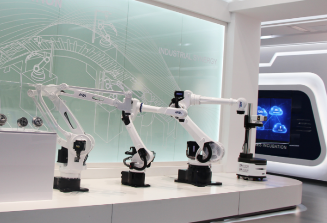 哈工大機(jī)器人教育加盟