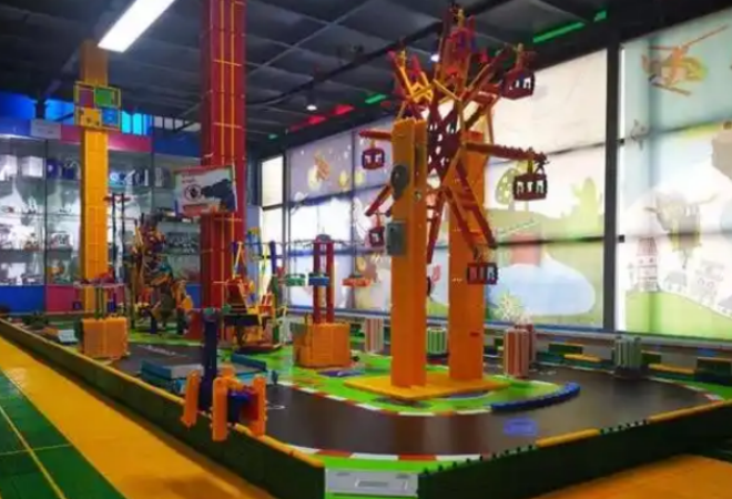 韓端機(jī)器人教育加盟 韓端機(jī)器人教育加盟