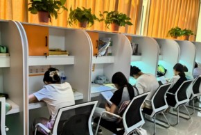 小喵AI自习室经营简单吗？加盟前景怎么样？