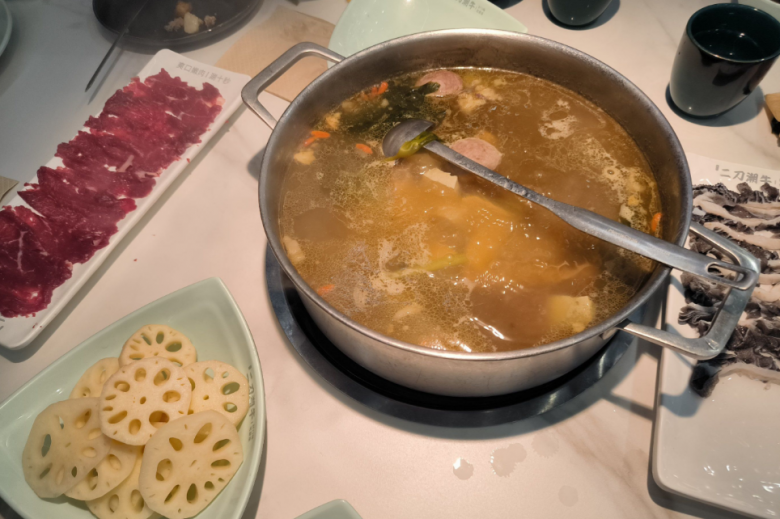 二刀潮牛潮汕火鍋加盟