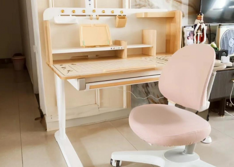 2平米學(xué)習(xí)桌加盟