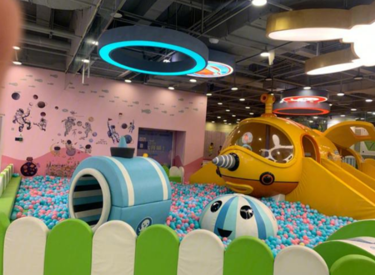 星期8小鎮(zhèn)兒童樂(lè)園