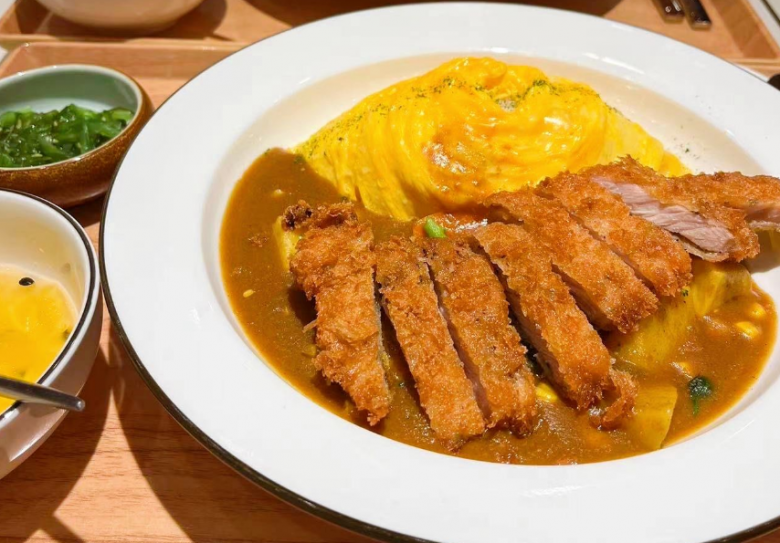 池奈蛋包飯加盟