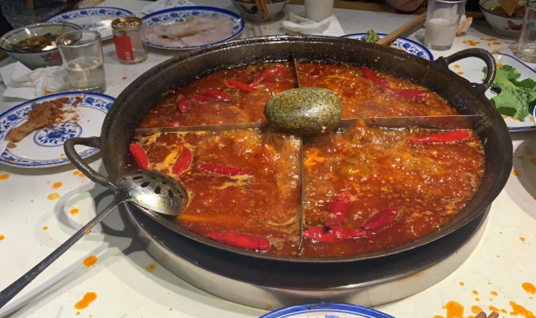 沸騰四格老火鍋