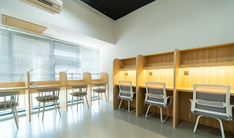 學堂派AI自習室加盟