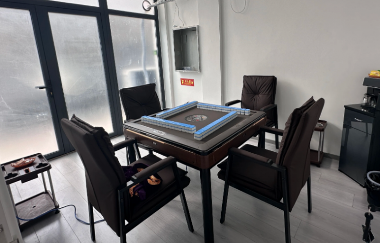 發(fā)財(cái)記24h無人棋牌室