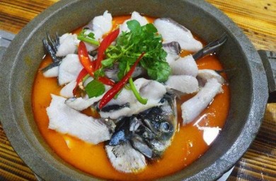 烤鱼石锅鱼