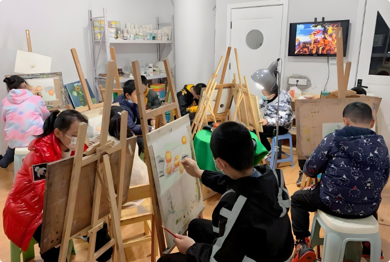 畫畫機(jī)構(gòu)