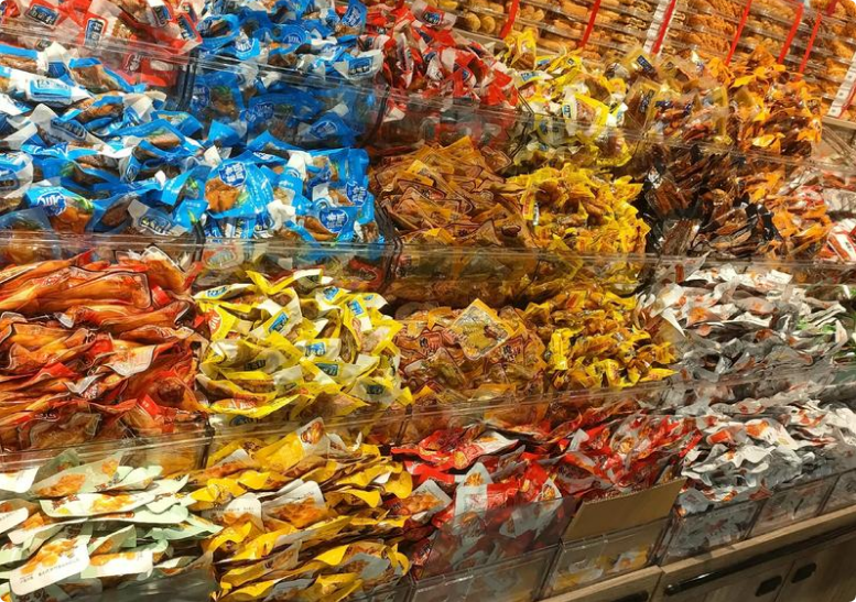 低價(jià)零食店