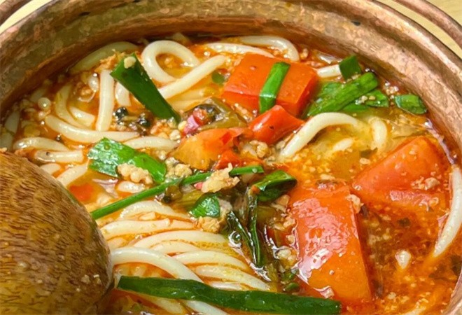 食线云南铜锅米线