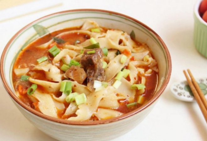 雙星牛肉刀削面