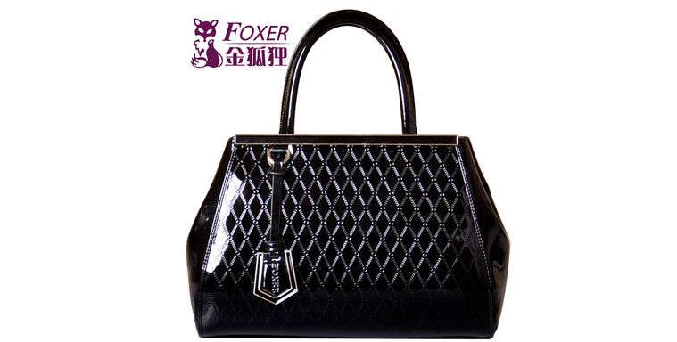 金狐狸女包专卖店代理加盟