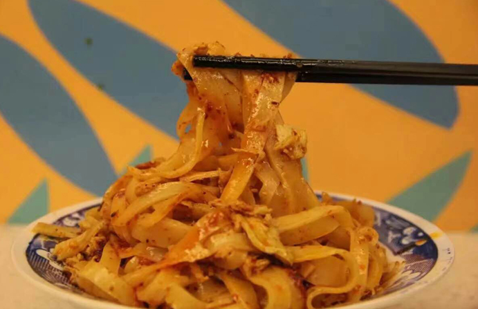 二胖擀面皮_二胖擀面皮的纯收入(2)