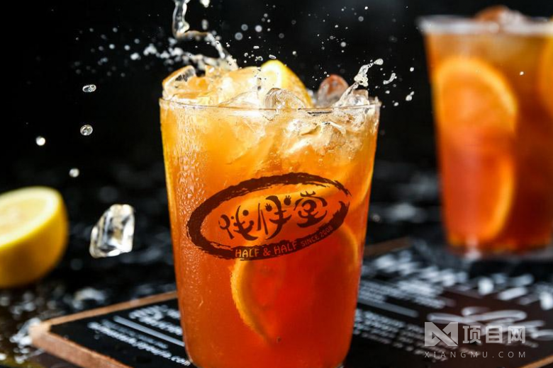 不断的掌握了顾客对茶饮追求的内在需求,不断引进高端的奶茶技术,最终