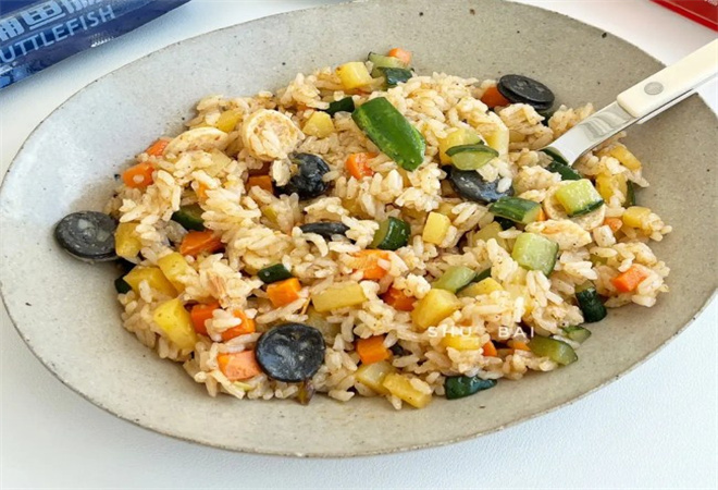 貓牙米炒飯加盟 貓牙米炒飯加盟