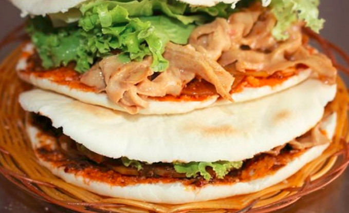 胖嫂洋芋片夹馍