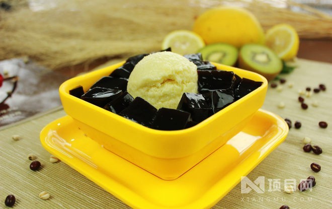 港式四禧糖水铺