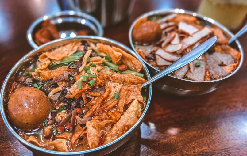 周成芝螺螄粉加盟