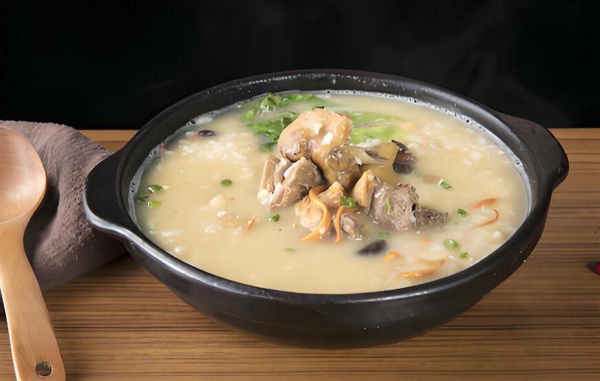 宋美麗雞湯飯加盟