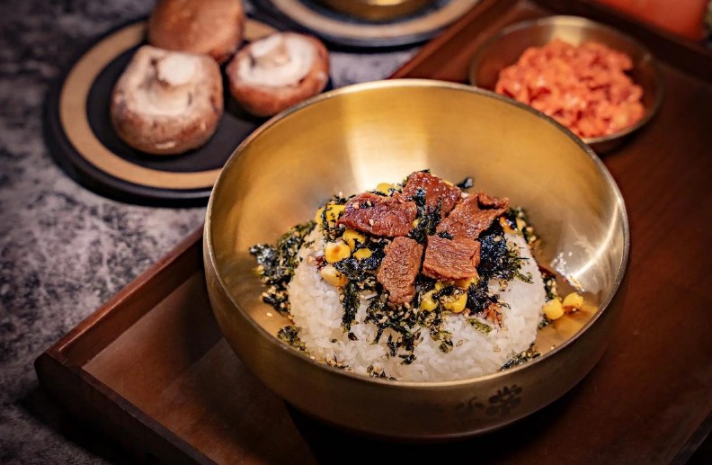 米小常石鍋拌飯加盟