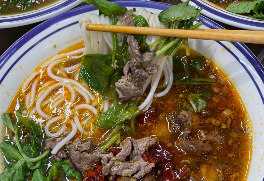 喬杉杉生燙牛肉米線加盟