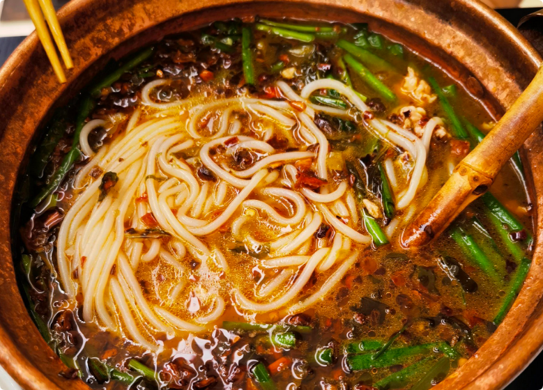 云七爺老昆明小鍋米線加盟