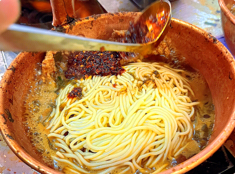 云七爺老昆明小鍋米線加盟