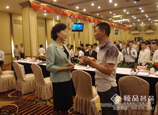 恒品茗茶加盟快訊——【98經貿系列報道三】安徽省花副省長等一行領導接見我司總經理林水清_1