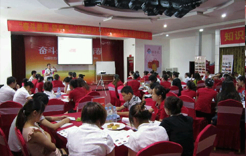 “奋斗最美，致青春”2013全国巡回特训营太原站圆满...(图)_2