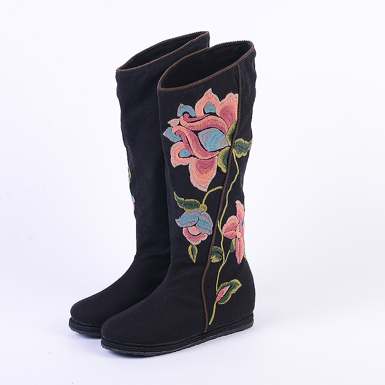 布鞋加盟怎么樣?漢舞一“布”致富_1