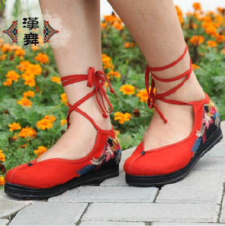 漢舞－－打造“民族品牌”布鞋_2