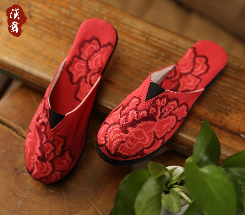 加盟漢舞布鞋 在市場(chǎng)上暢銷無(wú)比_1