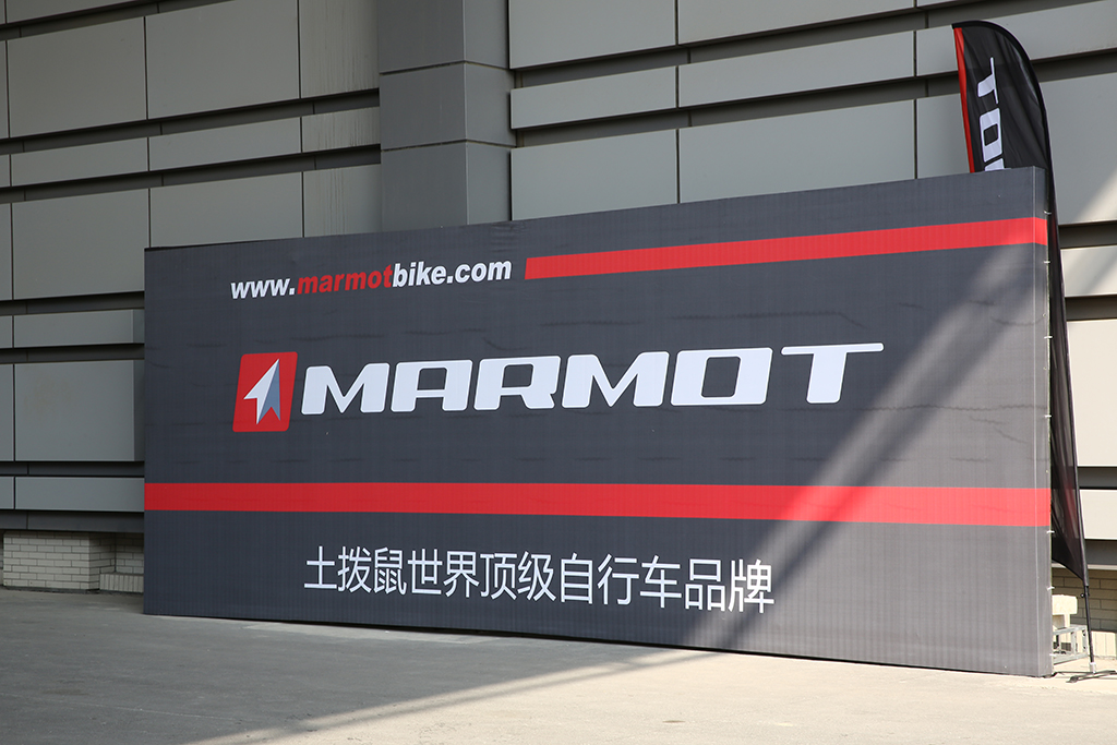 世界顶级品牌MARMOT土拨鼠亚洲自行车展气势恢宏（图）_3