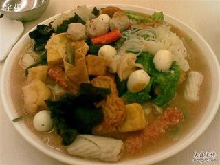 麻辣燙加盟哪個好麻辣燙做法培訓(xùn)（圖）_1