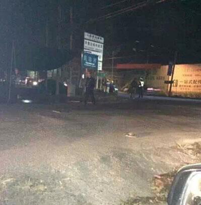 凱蘭集成吊頂：集成吊頂打假現(xiàn)場(chǎng) 假貨無(wú)處可藏（圖）_1