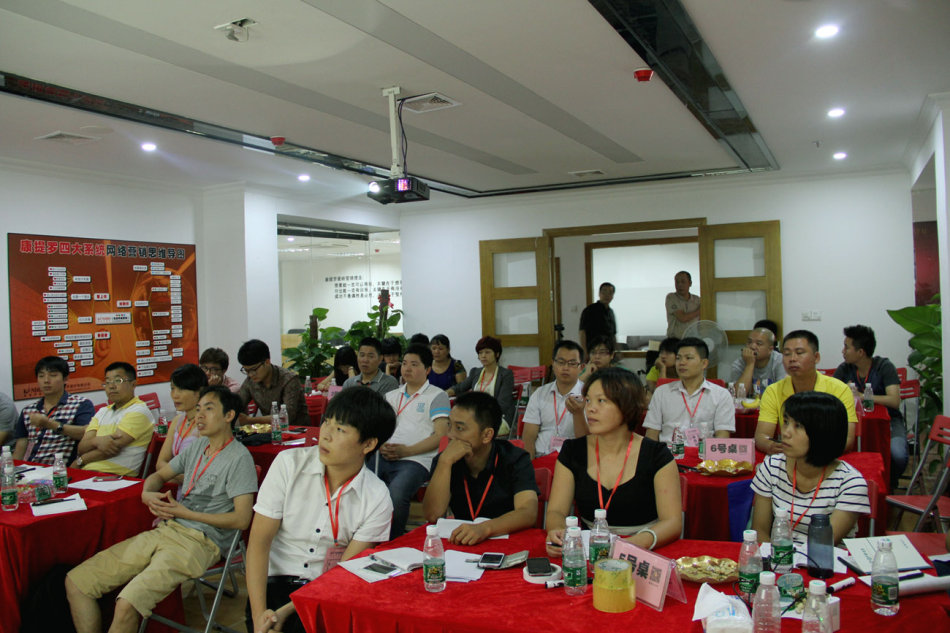 重慶品牌地板磚加盟，重慶瓷磚加盟_2