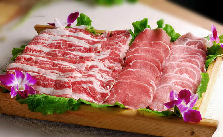 韓國(guó)烤肉加盟首選品牌 -武漢易廚“一紙饞紙上烤肉”_1