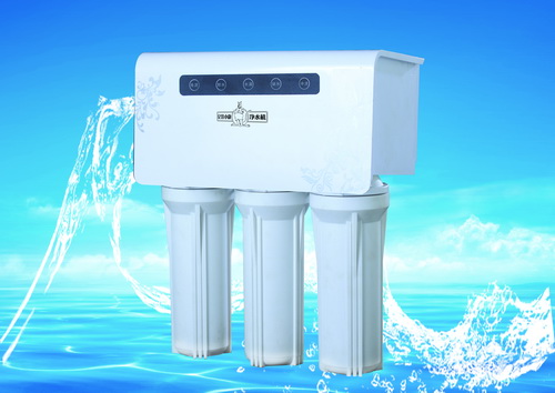 河南家用凈水器代理，濮陽(yáng)純水機(jī)招商_1