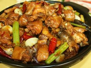 重慶雞公煲店加盟雞公煲利潤怎么樣_1