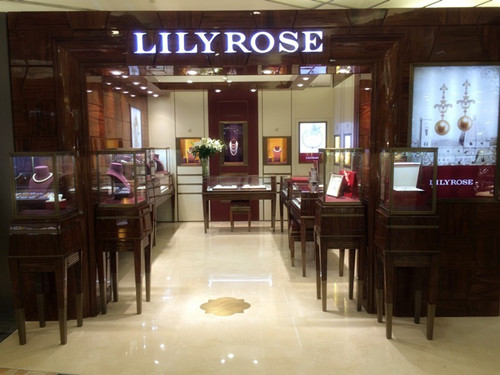 LILYROSE（伊麗羅氏）沈陽(yáng)卓展購(gòu)物中心專(zhuān)賣(mài)店開(kāi)業(yè)（圖）_1