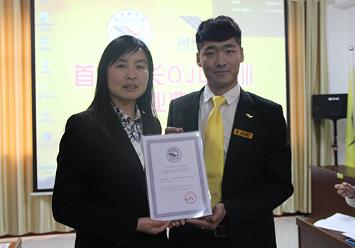 熱烈祝賀風光商學(xué)院（風光地產(chǎn)）2015年首屆店長特訓(xùn)營取得圓滿成功（圖）_13