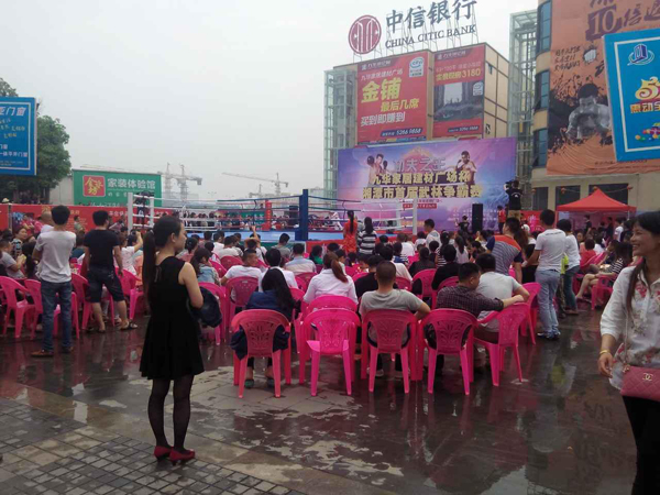 藍(lán)天豚參加湘潭九華家居建材廣場(chǎng)建材團(tuán)購(gòu)會(huì)大獲成功（圖）_6